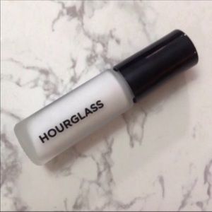 Sephora Makeup - 5 for $35 Hourglass Mineral Veil Primer Sephora Makeup - 5 for $35 Hourglass Mineral Veil Primer